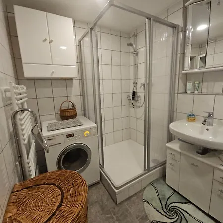 Unit Sonnenschein Шверін